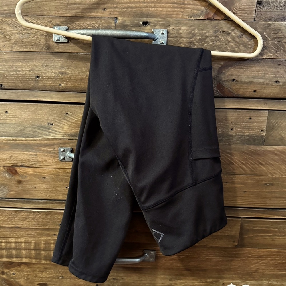 Black leggings with pockets-small
